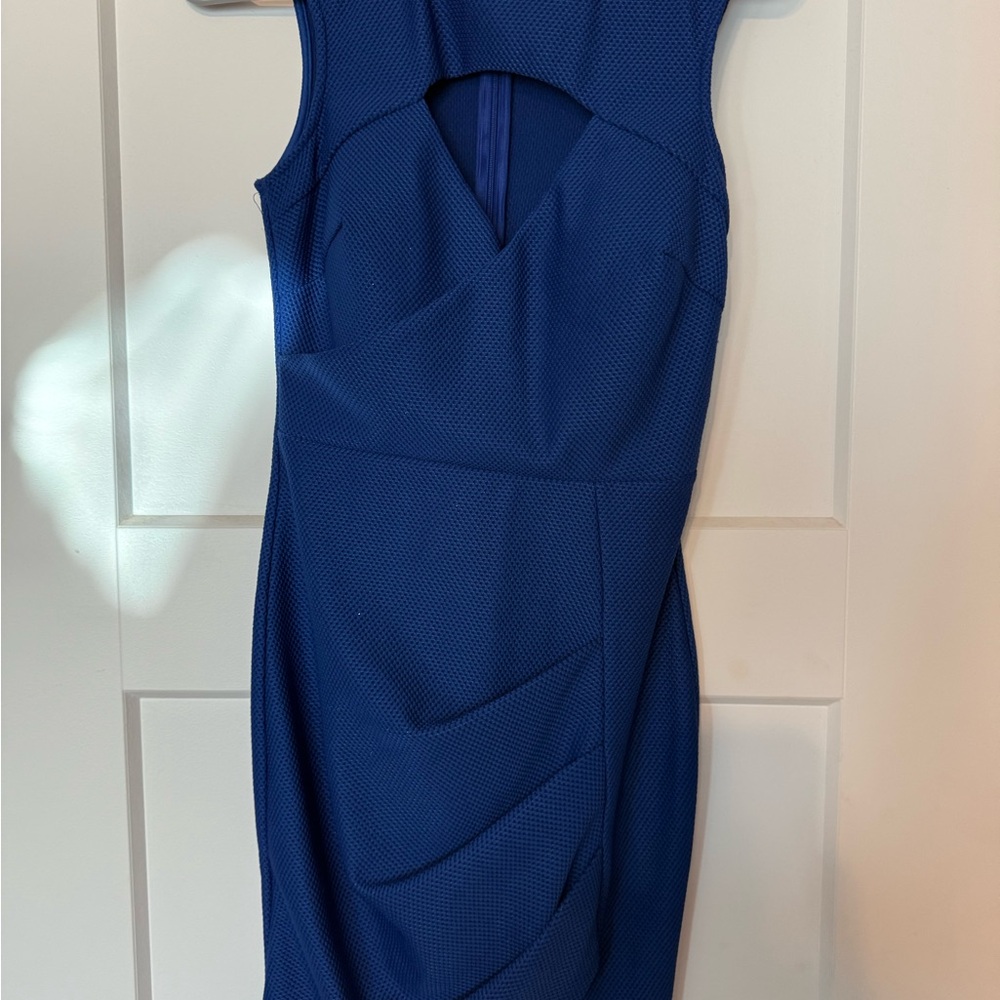 Elegant Blue Sleeveless Dress